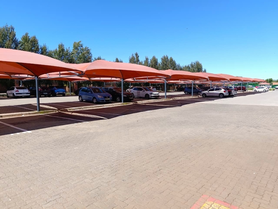 1 Bedroom Property for Sale in Vredenhof Sh Free State